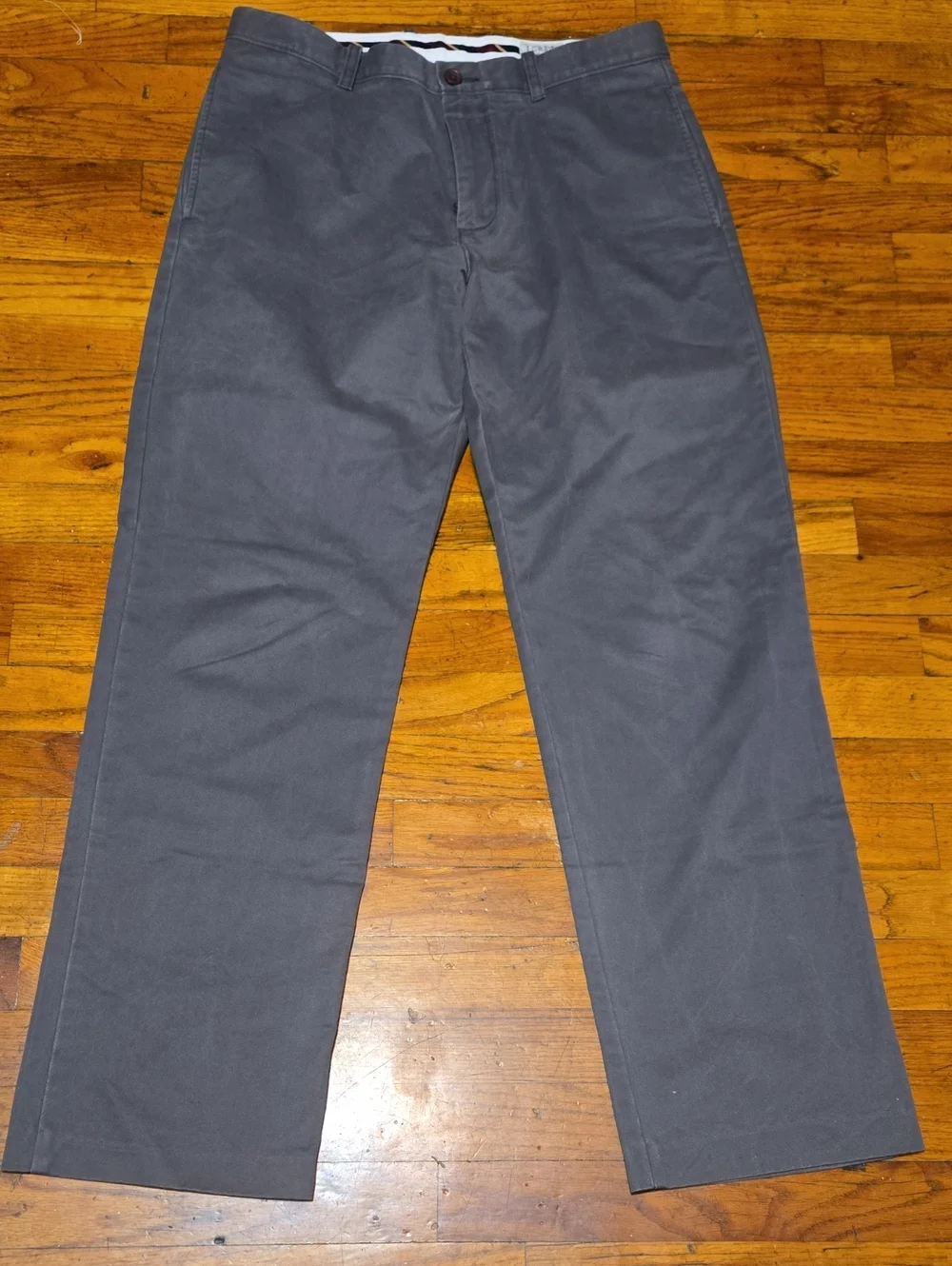 J.Crew Essential Pants Mens 33x32 Gray 100% Cotton Chino Straight Leg Casual